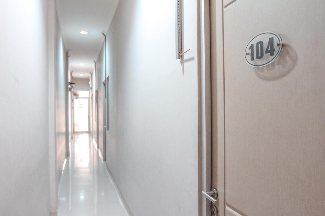 Oyo 383 Env Residence جاكرتا المظهر الخارجي الصورة