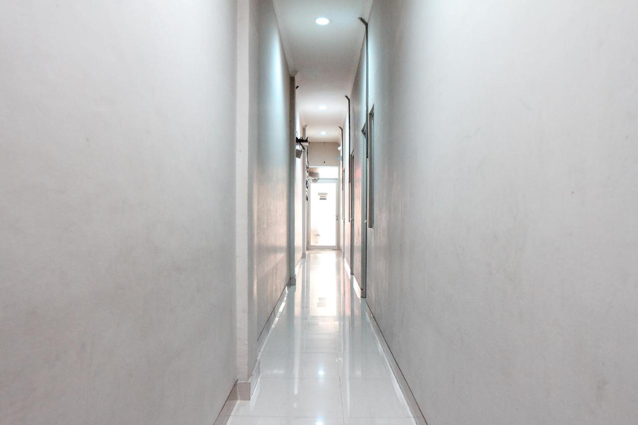 Oyo 383 Env Residence جاكرتا المظهر الخارجي الصورة